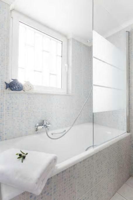 Soulis' Penthouse Near Acropolis Apartment เอเธนส์ ภายนอก รูปภาพ